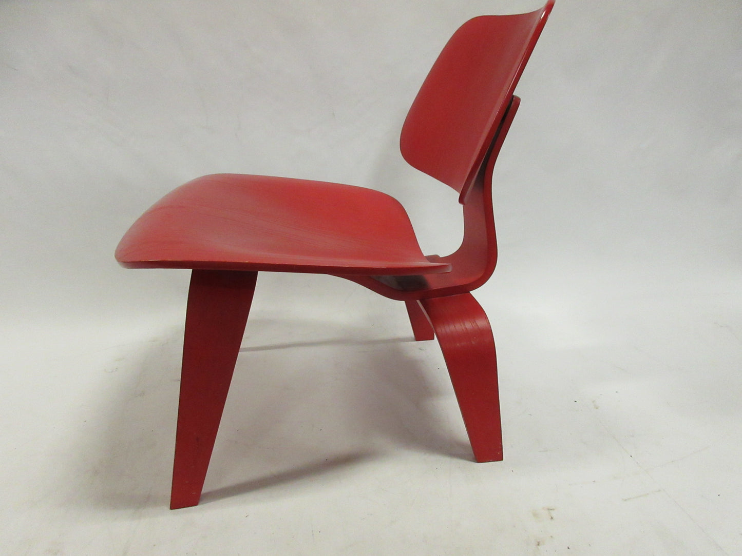 Herman Miller Eames Molded Plywood Lounge Chair in Red