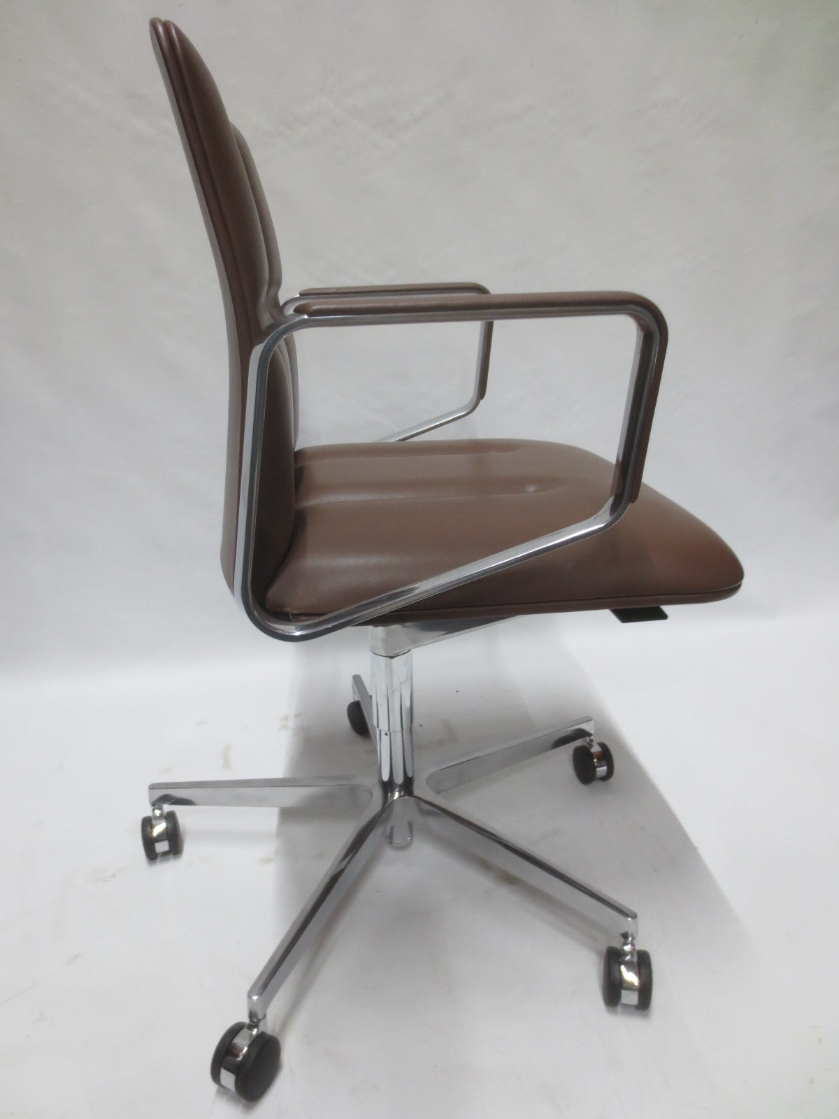 Walter Knoll Leadchair Executive Low Back Office Chair in Toffee (New)