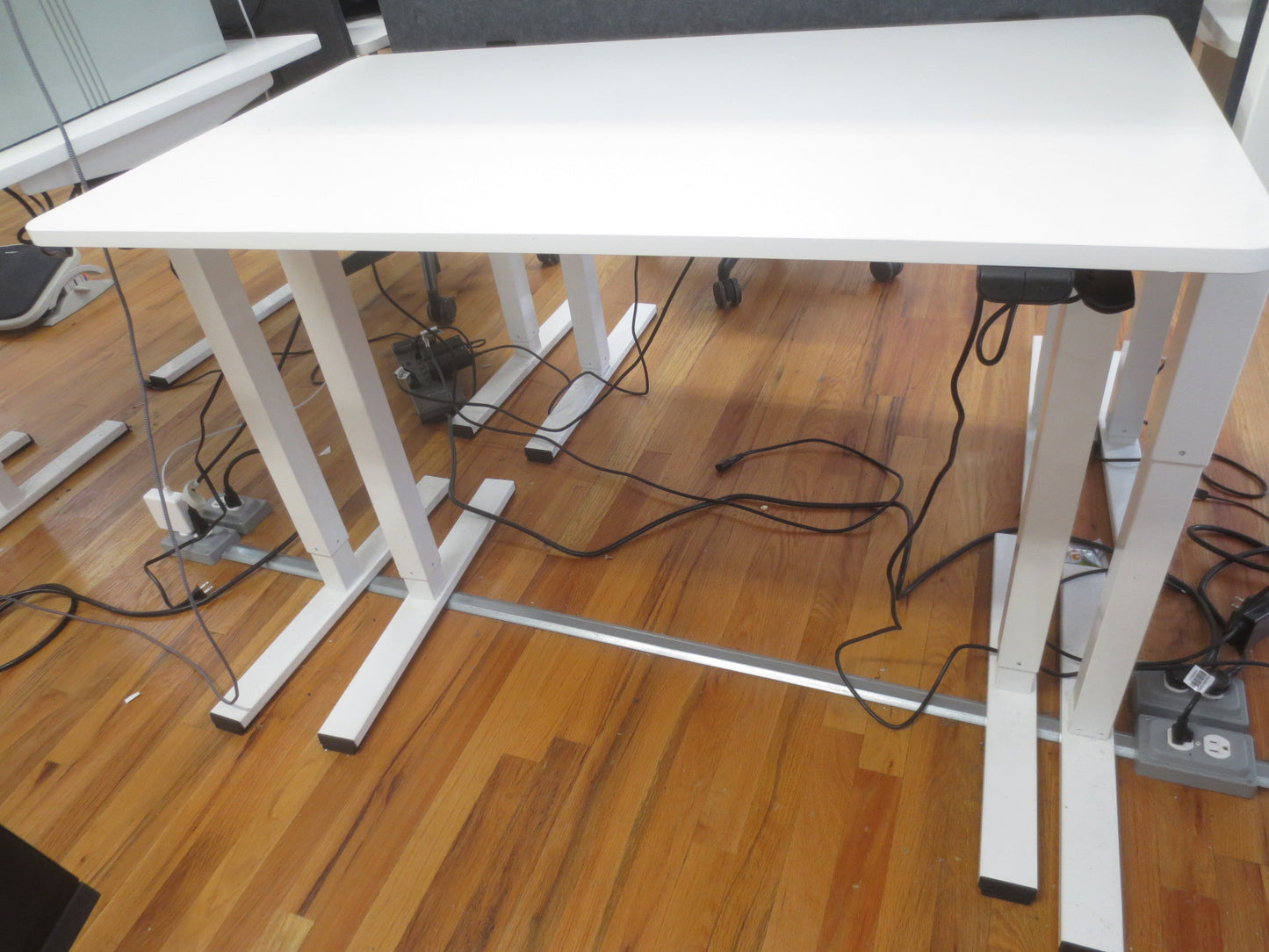 FlexiSpot Electric 4-ft Height Adjustable Standing Desk