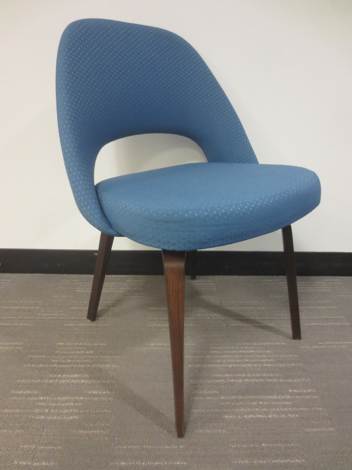 Knoll Saarinen Executive Side Chair with Wood Legs in Blue Fabric