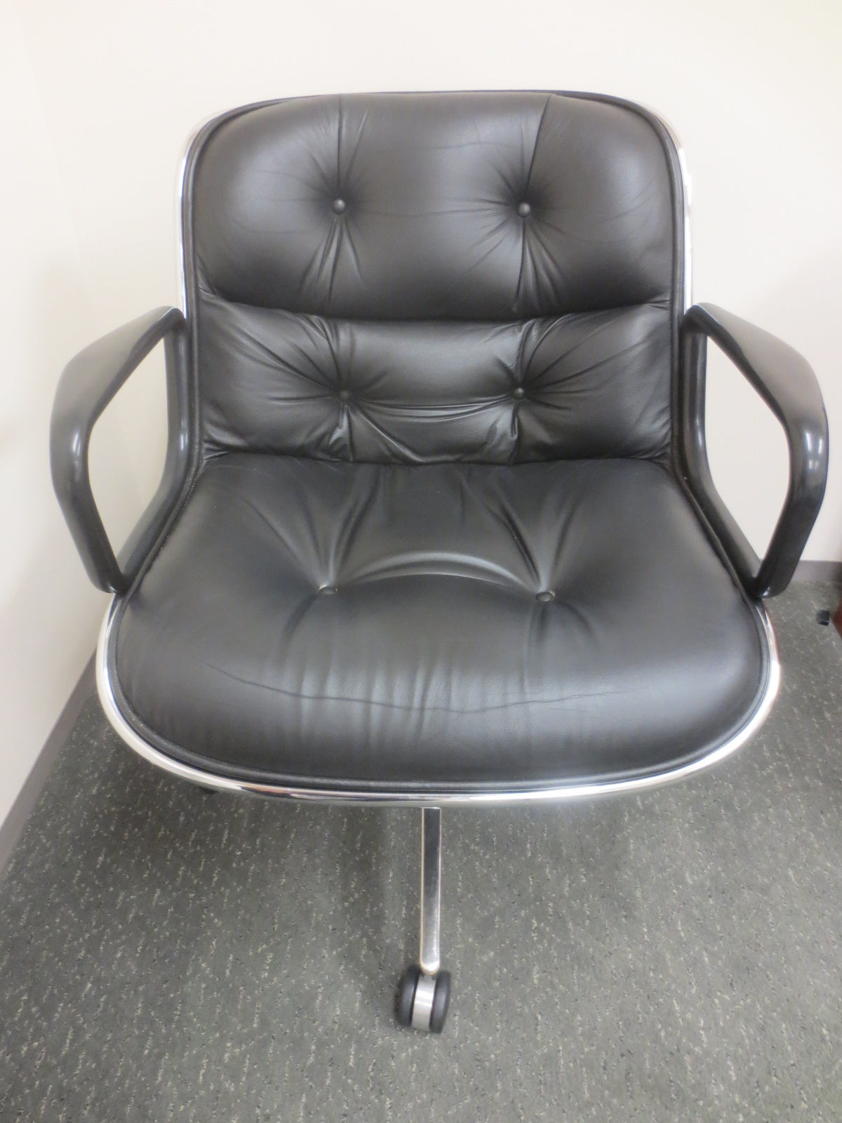 Knoll Pollock Executive Chair in Black Leather with Manual Height Adjustment