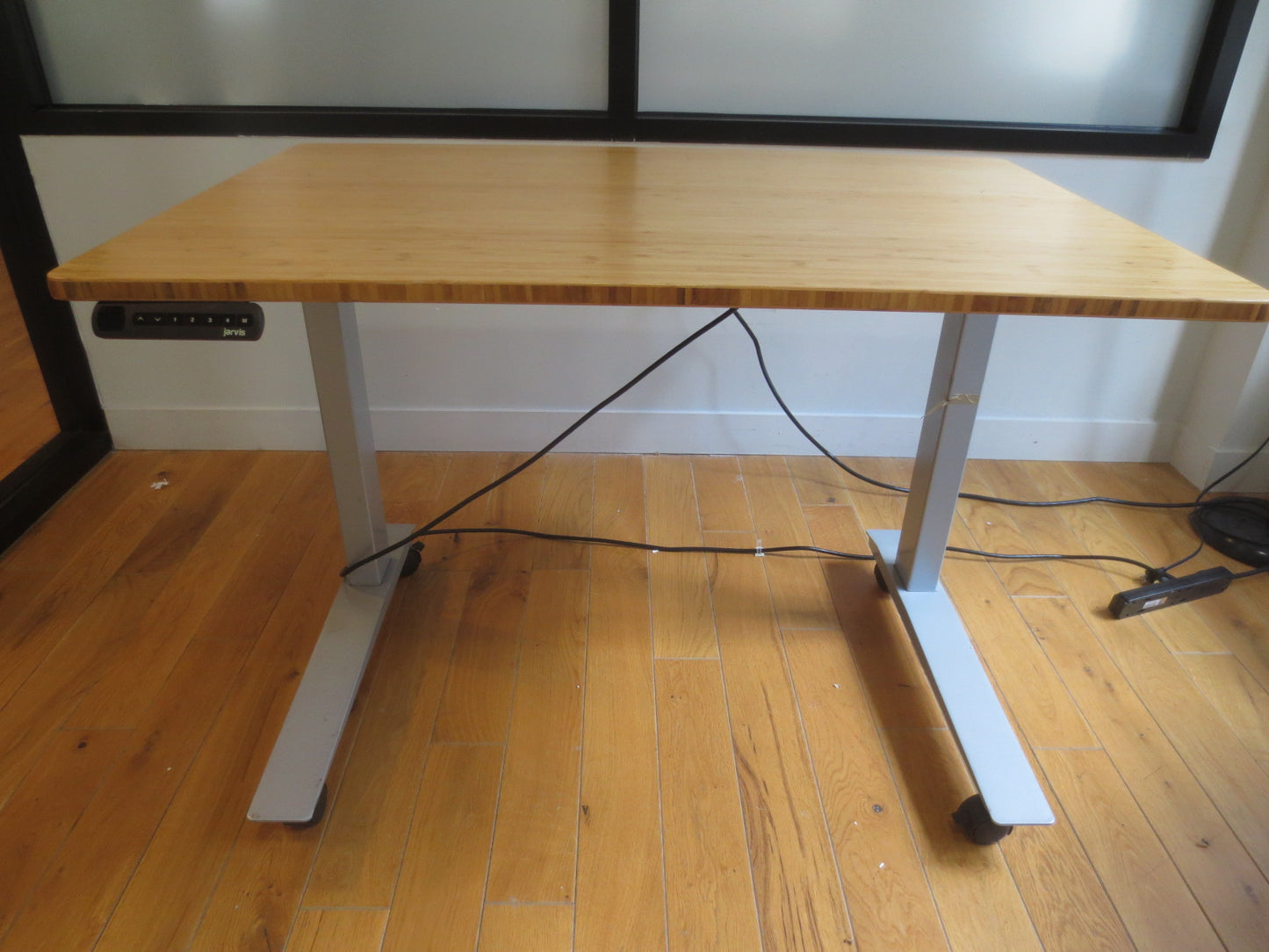 Jarvis 42x27-in Electric Height Adjustable Standing Desk with Bamboo Top
