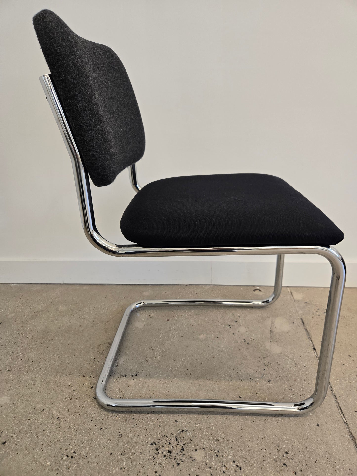 Knoll Cesca Upholstered Side Chair