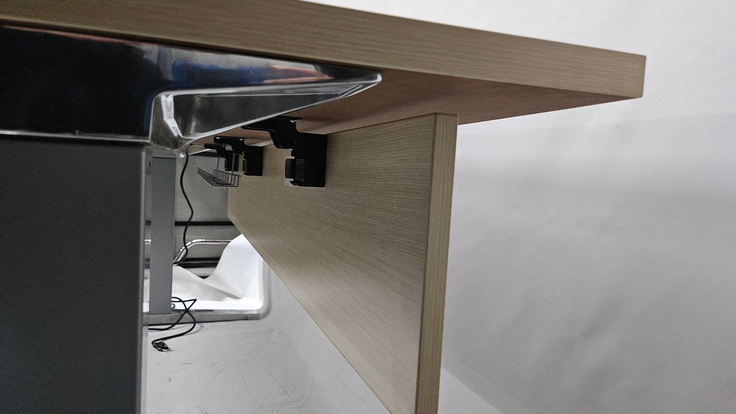 Herman Miller Renew 70x29-in Sit-To-Stand Desk