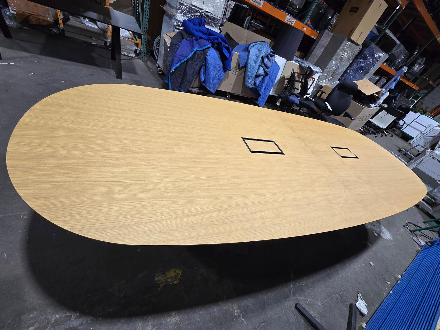 Andreu World Reverse 13-ft Conference Table