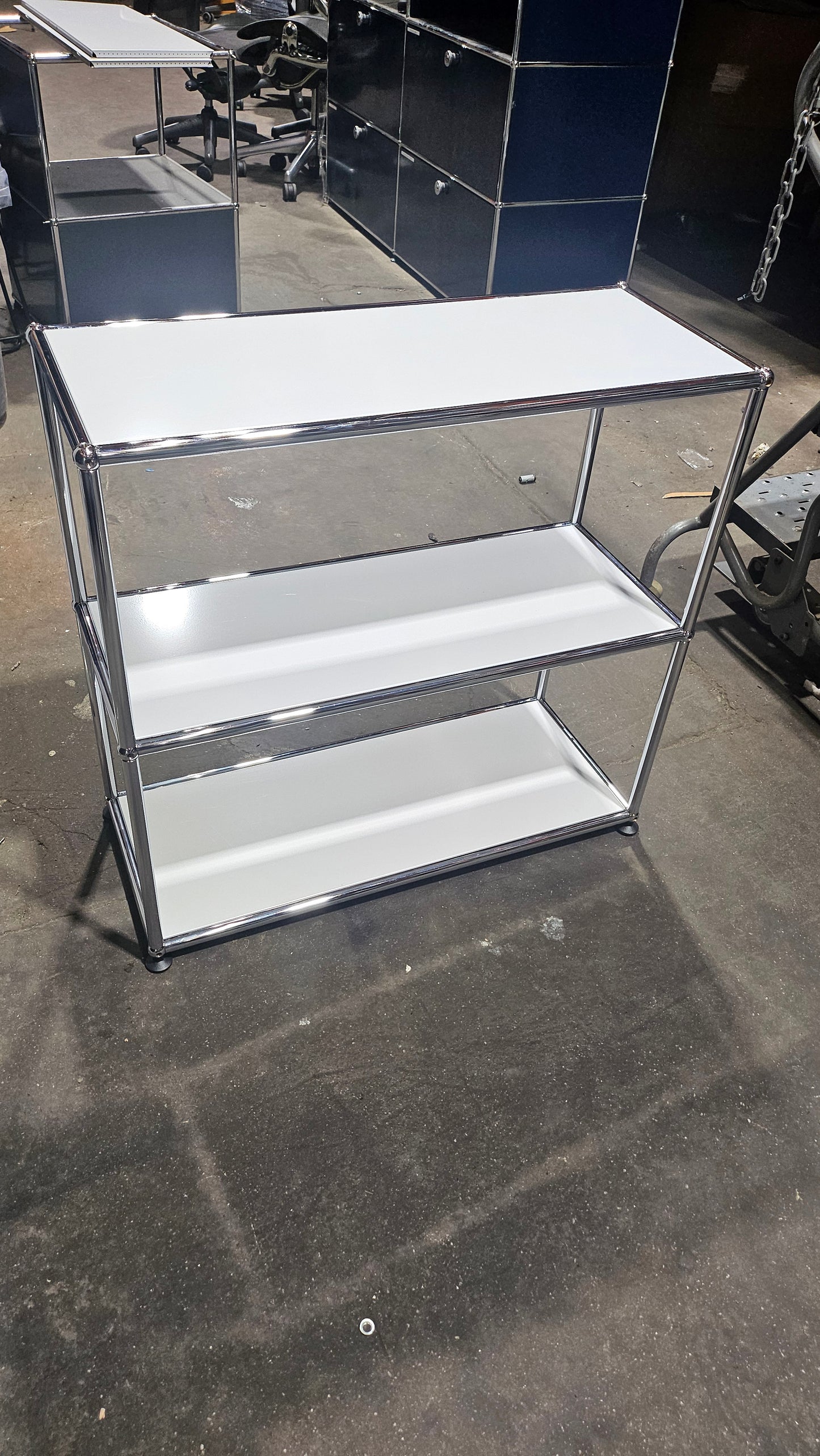 USM Haller 1x2 2-Shelf Bookcase in Light Grey