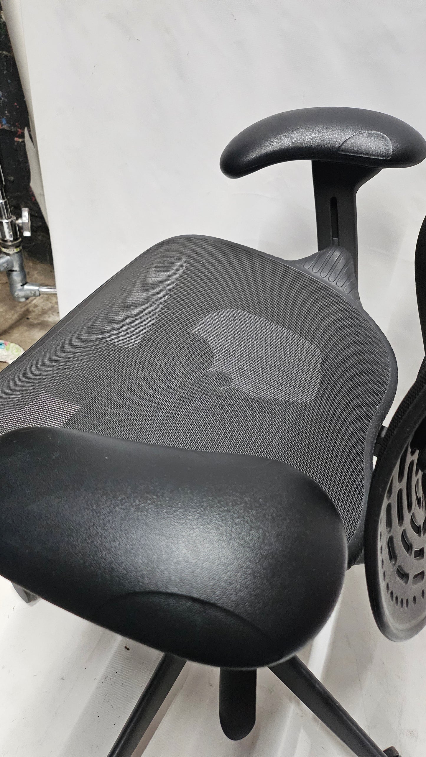 Herman Miller Mirra 2 Task Chair in Black
