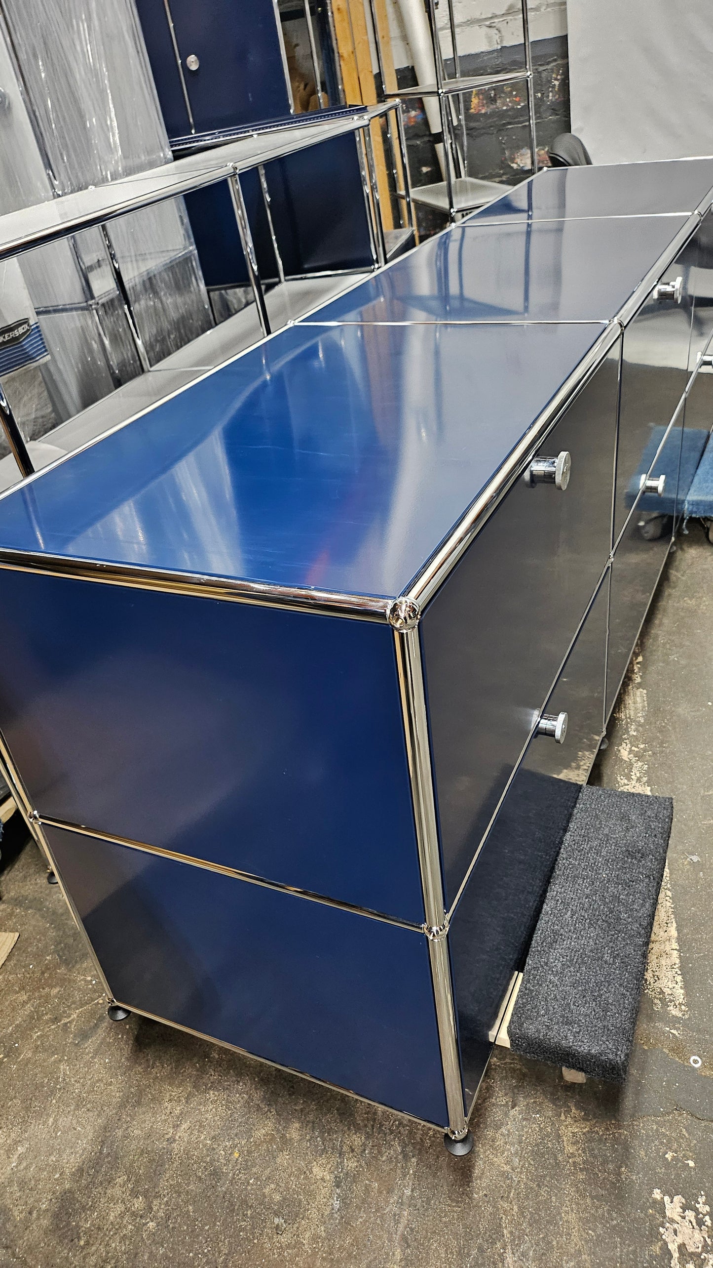 USM Haller Cabinet / Console 3x2 with 6 Drawers in Steel Blue