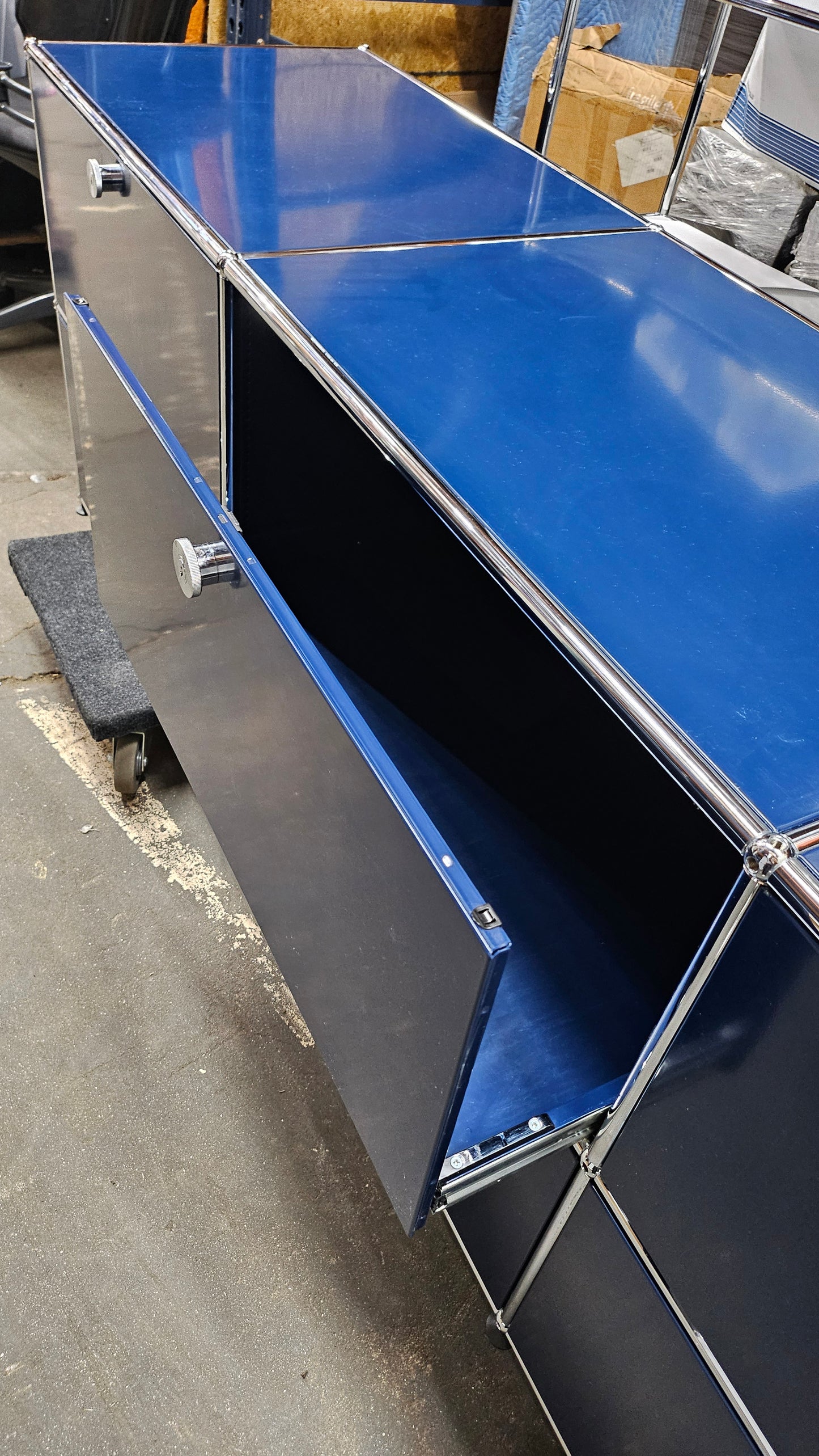 USM Haller Cabinet / Console 3x2 with 6 Drawers in Steel Blue
