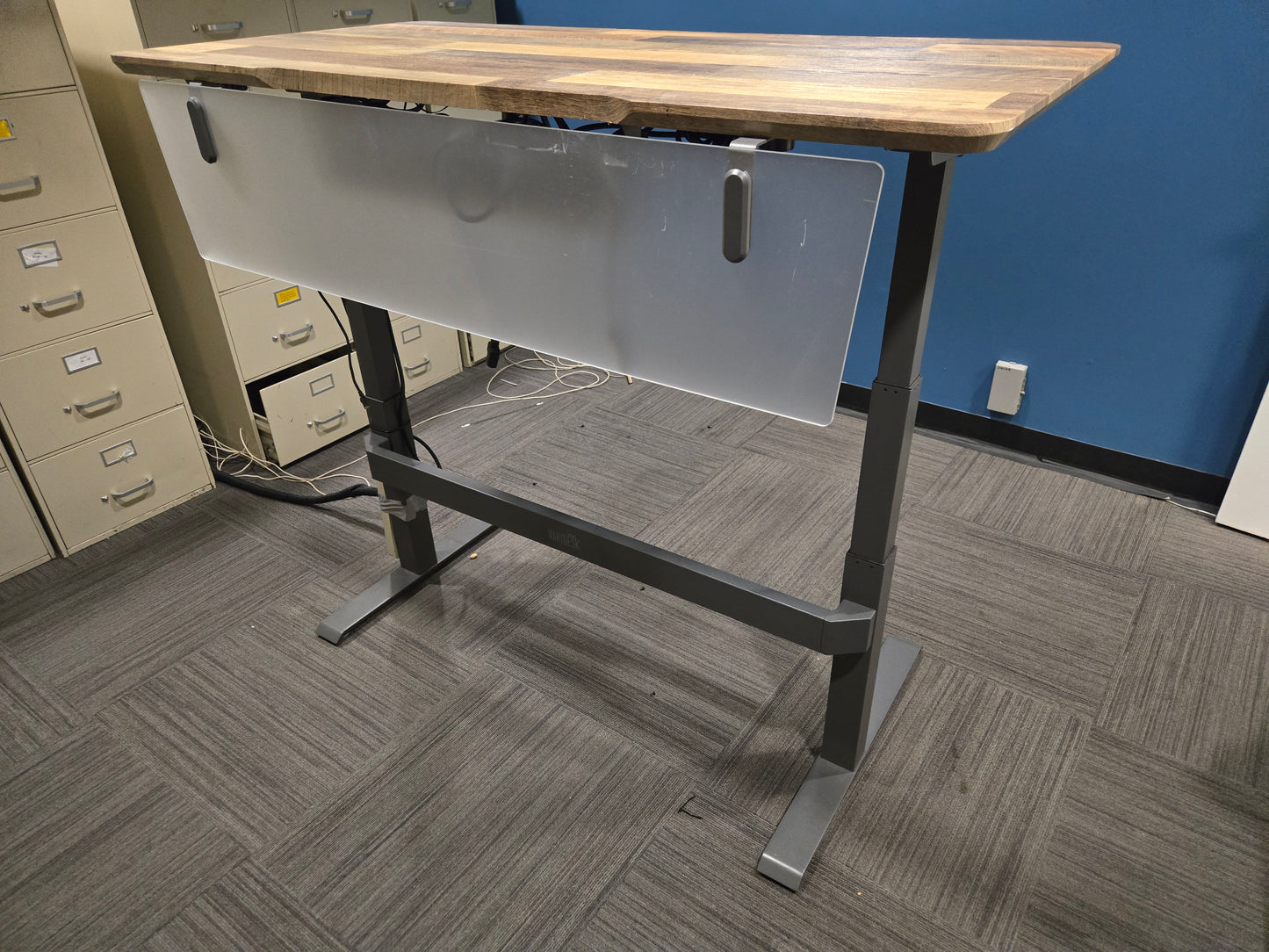 VariDesk 5-ft (60x30-in) Electric Height Adjustable Standing Desk in Reclaimed Wood with Mobile Pedestal File Cabinet