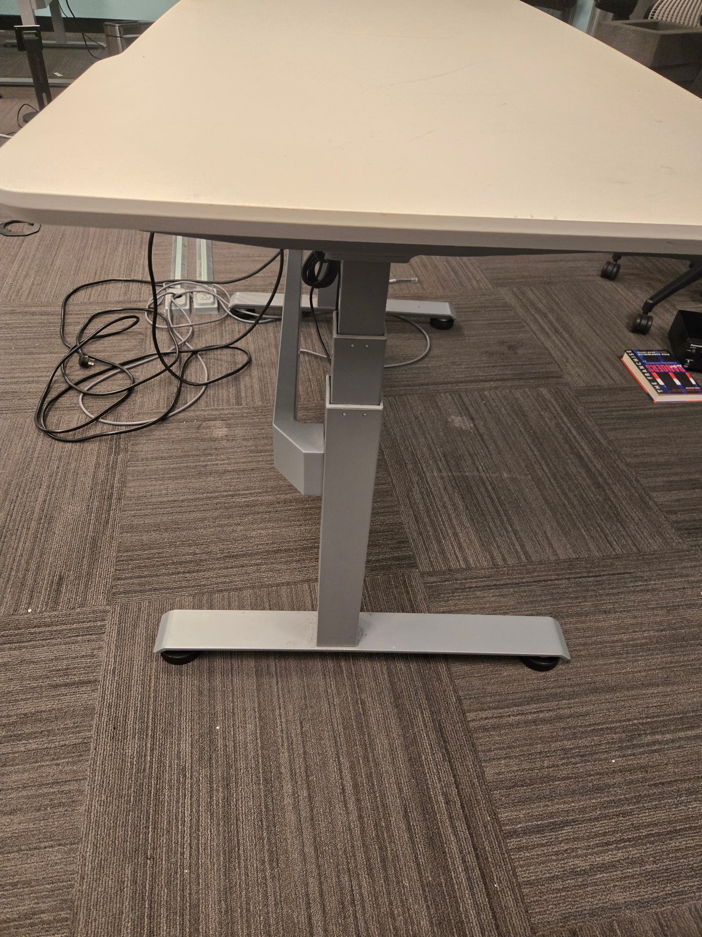 Varidesk 5-ft (60x30-in) Electric Height Adjustable Standing Desk in White with Mobile Pedestal File Cabinet