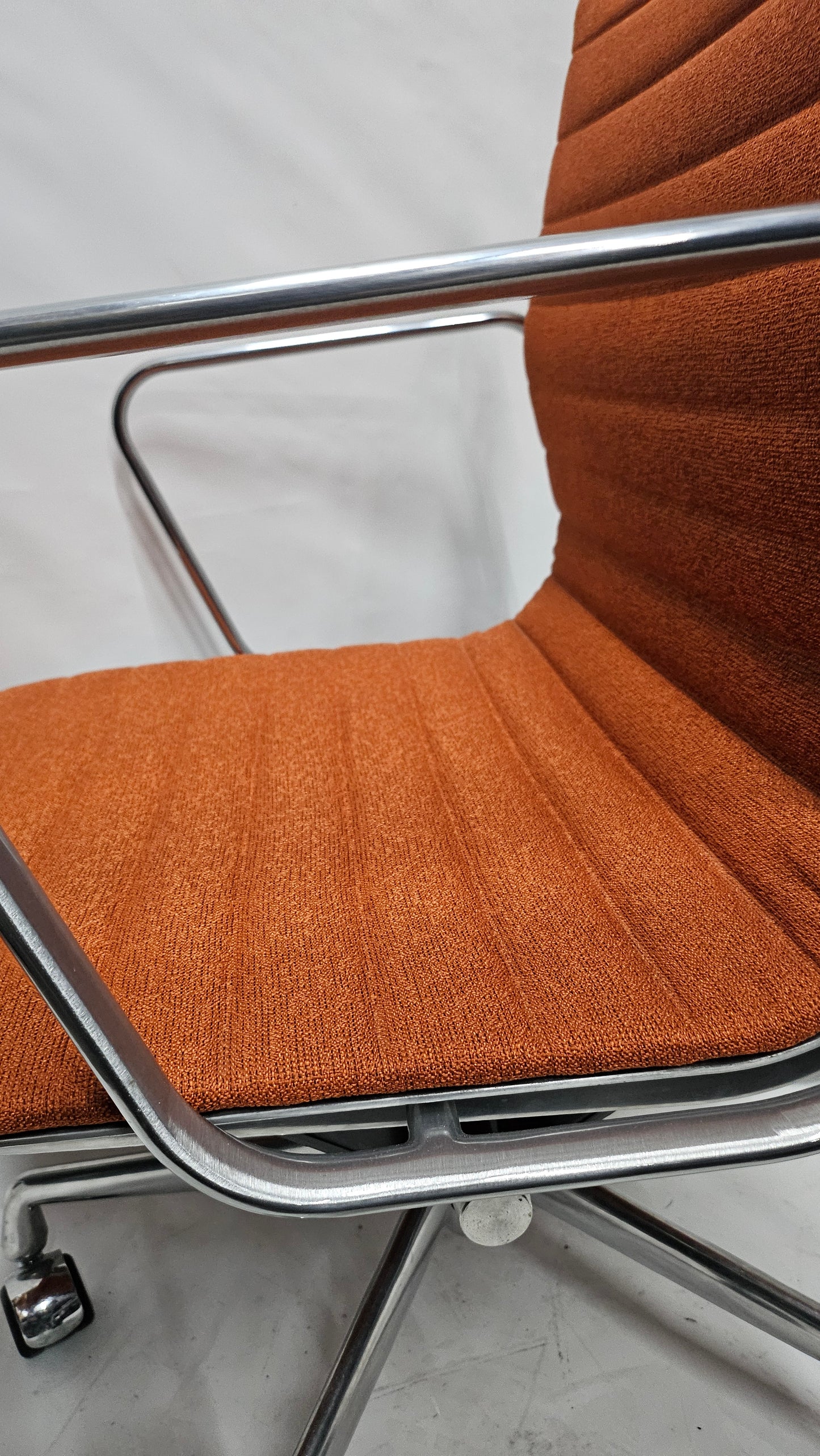 Herman Miller Eames Aluminum Group Management Chair in Orange Fabric, EA335