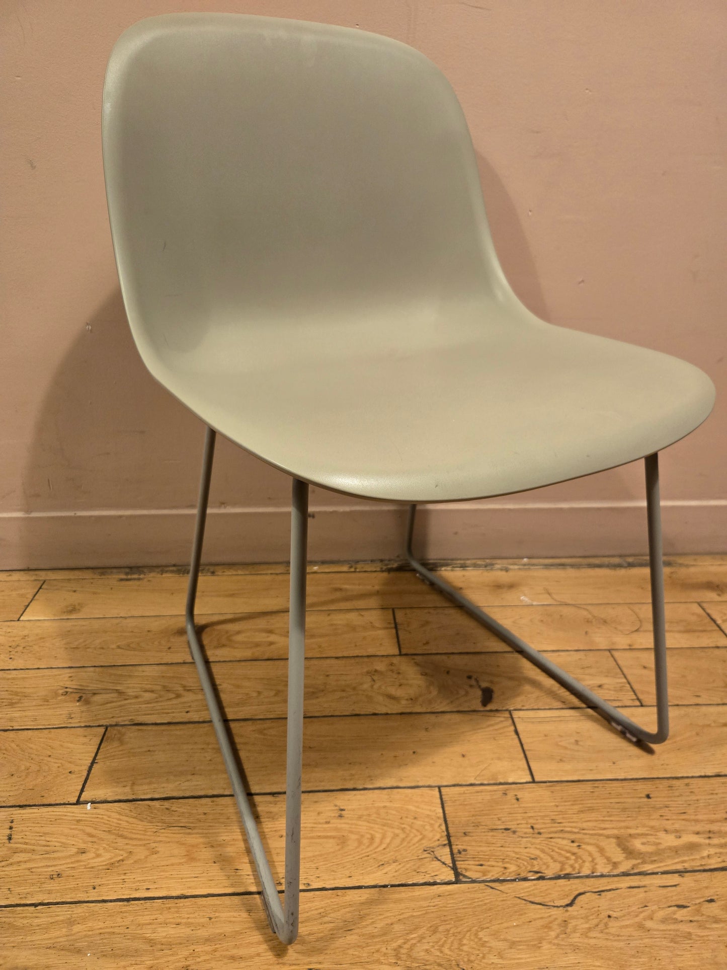 Muuto Fiber Side Chair with Sled Base in Putty