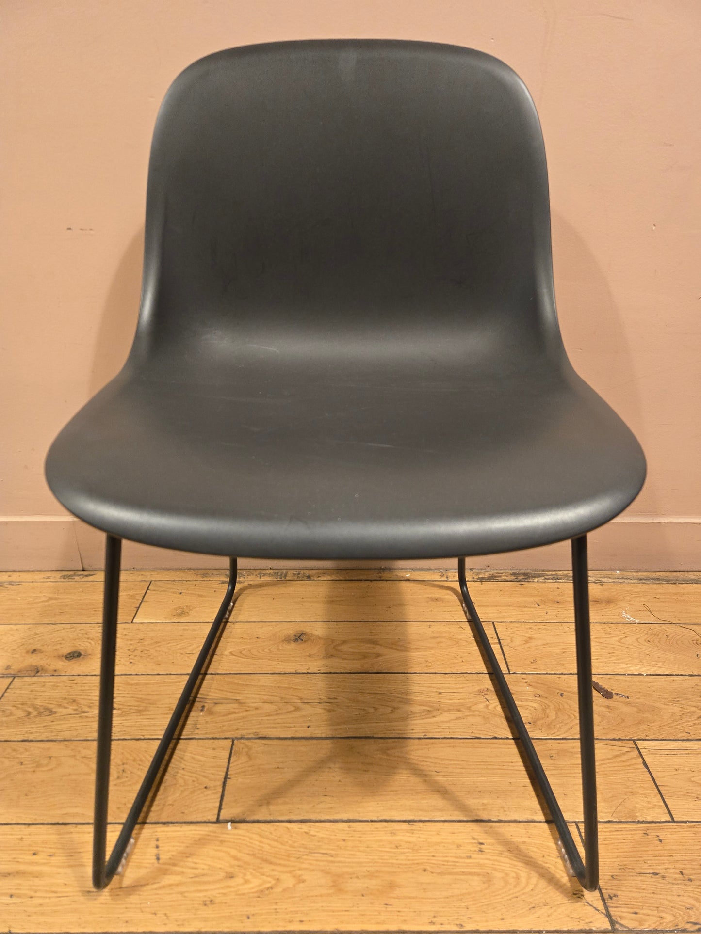 Muuto Fiber Side Chair with Sled Base in Dark Grey