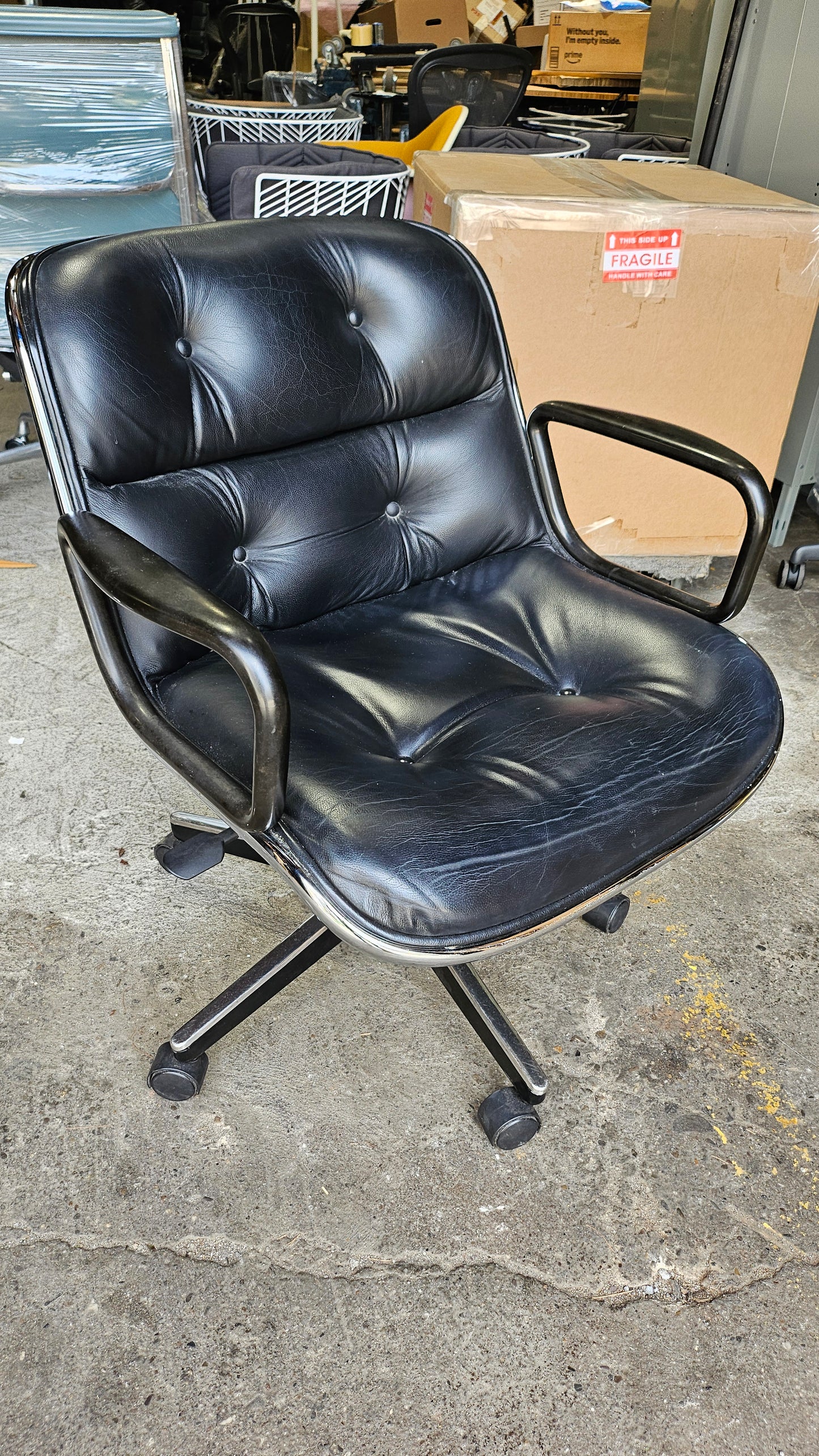 Knoll Pollock Executive Chair in Black Leather with Pneumatic Height Adjustment