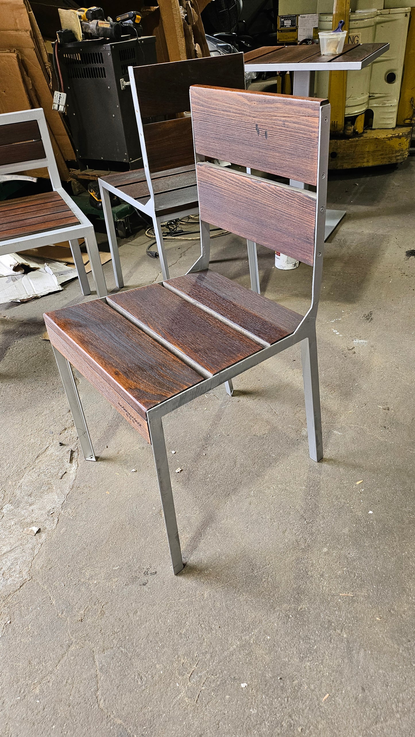 Modern Outdoor Etra 24-in Square Cafe Dining Table and 2 High-Back Dining Chairs