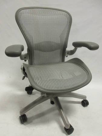Herman Miller Aeron Chair with Lumbar Pad, Size B, in Titanium