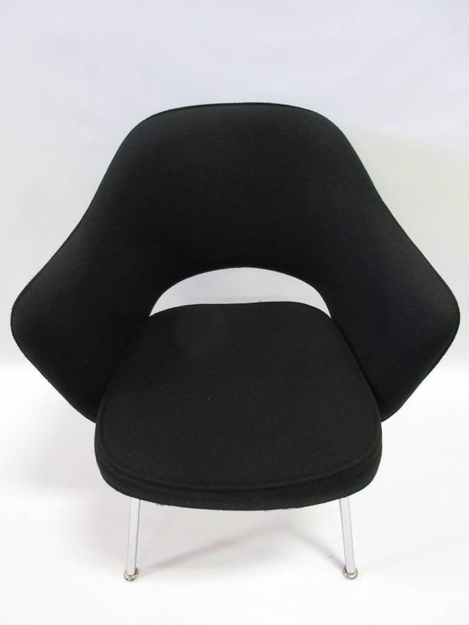 Knoll Saarinen Executive Armchair in Black Fabric