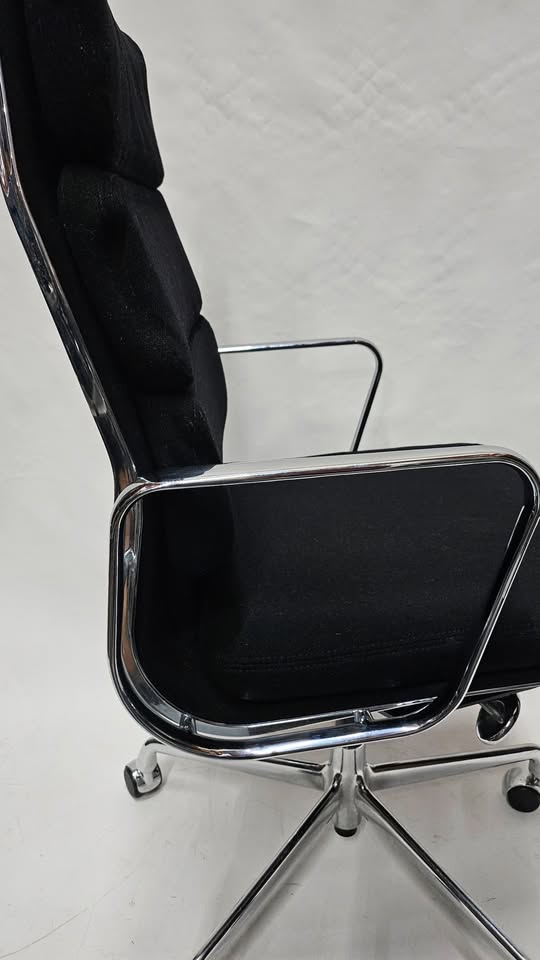 Vitra Eames Executive Soft Pad Chair in Black Fabric with Pneumatic Lift