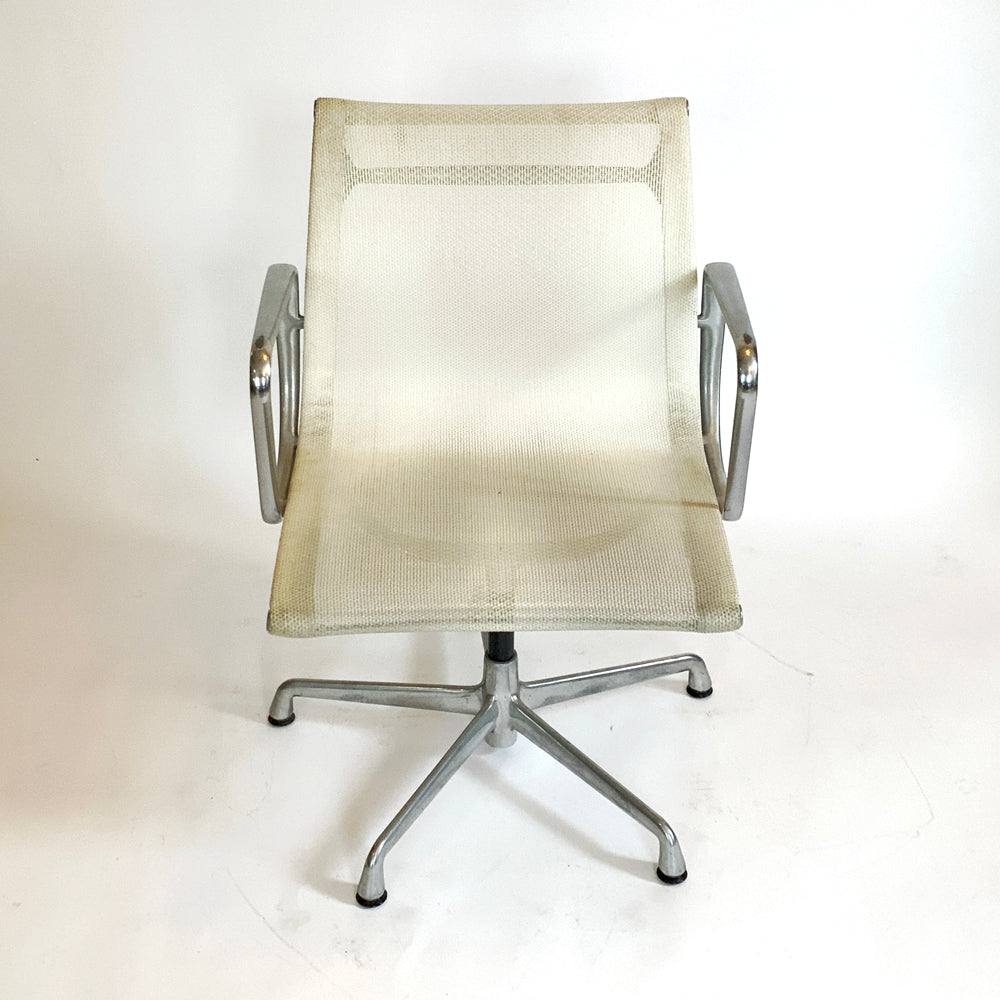 Herman Miller Eames Aluminum Group Management Side Chair in White Mesh