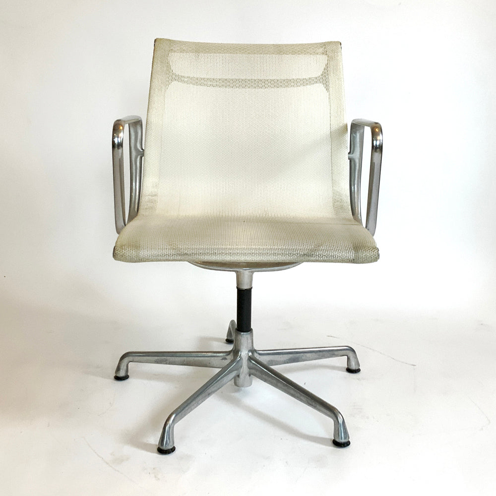 Herman Miller Eames Aluminum Group Management Side Chair in White Mesh