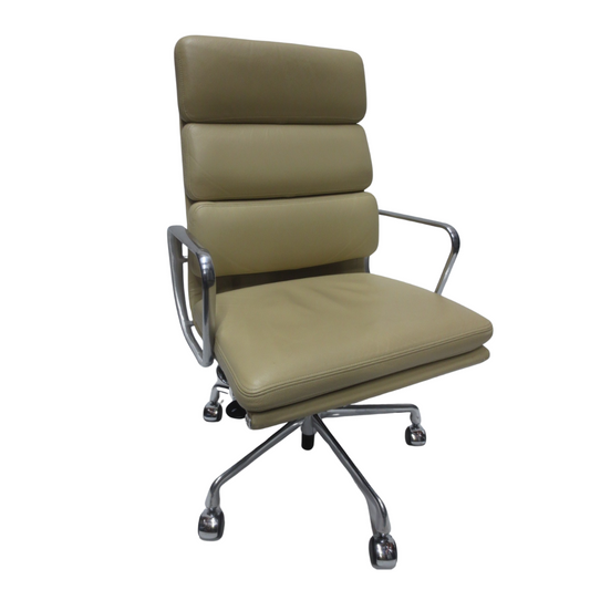 Herman Miller Eames Executive Soft Pad Chair in Cream Leather with Pneumatic Lift, EA437