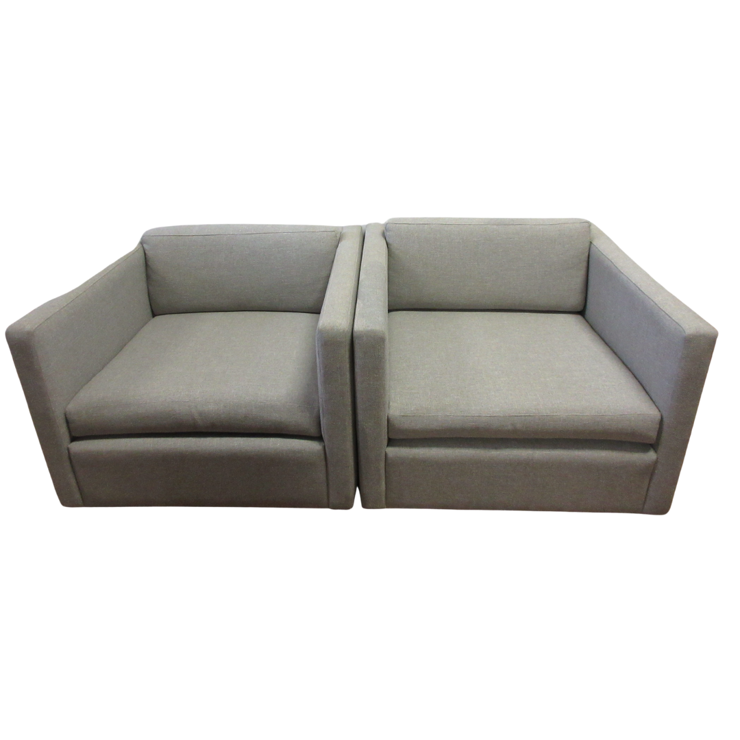 Knoll Charles Pfister Mid-Century Lounge Chairs in Grey - A Pair