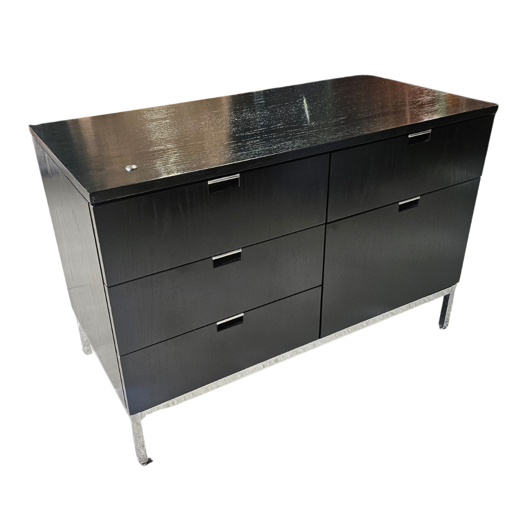 Florence Knoll 2-Position 5-Drawer Wood Credenza in Black