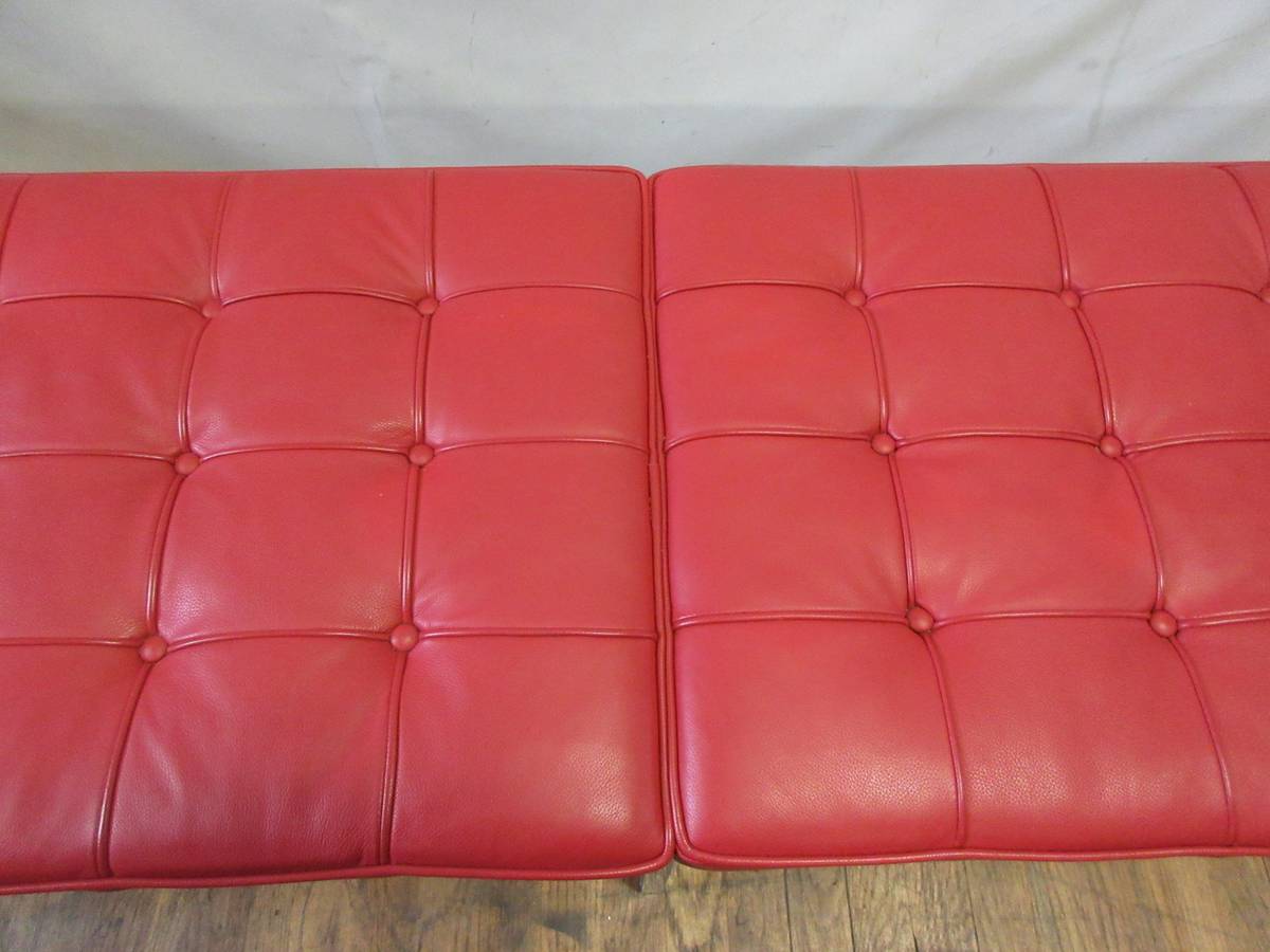 Florence Knoll 3-Seat Bench in Red Leather (Original) - Bygone Icons