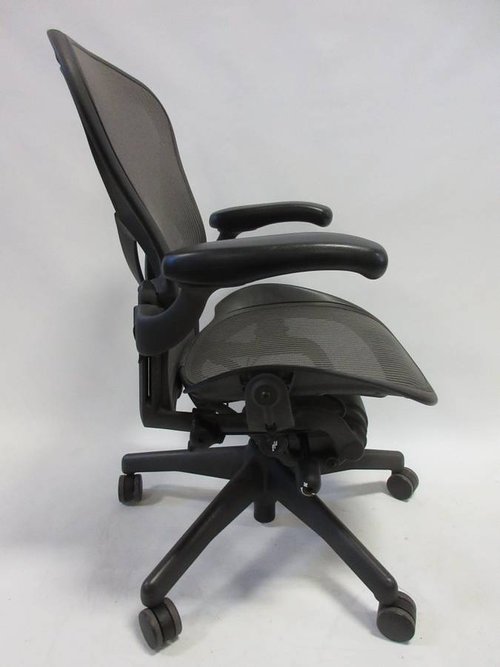 Herman Miller Aeron Chair with Posturefit, Size B - Bygone Icons