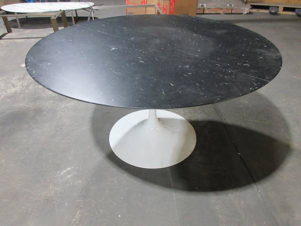 Knoll Eero Saarinen Round Marble Dining Table, 54-in - Bygone Icons