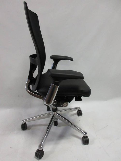 Haworth Zody Mesh Office Chair - Bygone Icons