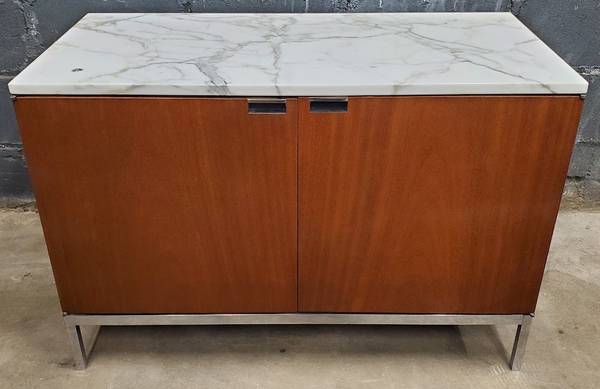 Florence Knoll 2-Door Credenza with Marble Top - Bygone Icons