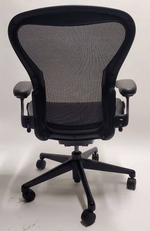 Herman Miller Remastered Aeron Chair, Size B, in Black-Onyx - Bygone Icons