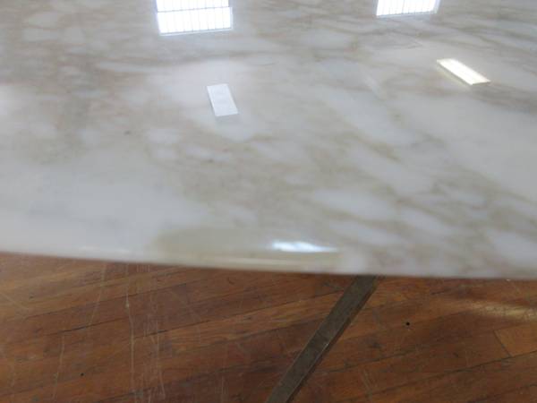 Florence Knoll Oval Table in Marble - Bygone Icons