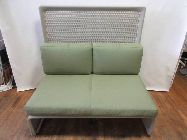 Coalesse Lagunitas Lounge 2-Seat Sofa - Bygone Icons