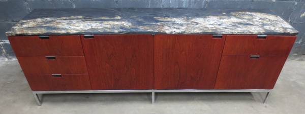 Florence Knoll 2-Door 5-Drawer Credenza with Marble Top - Bygone Icons