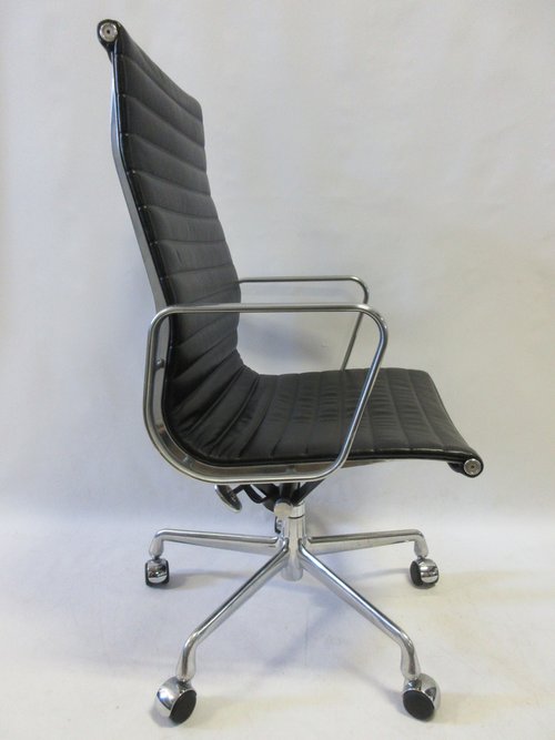 Herman Miller Eames Aluminum Group Executive Chair in Black Leather - Bygone Icons