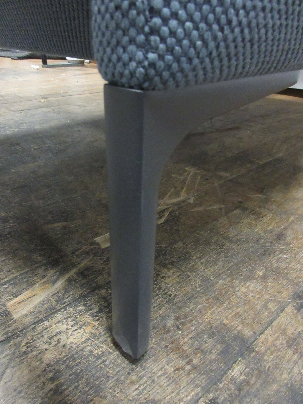 COR Avalanche Easy Lounge Chair (New)