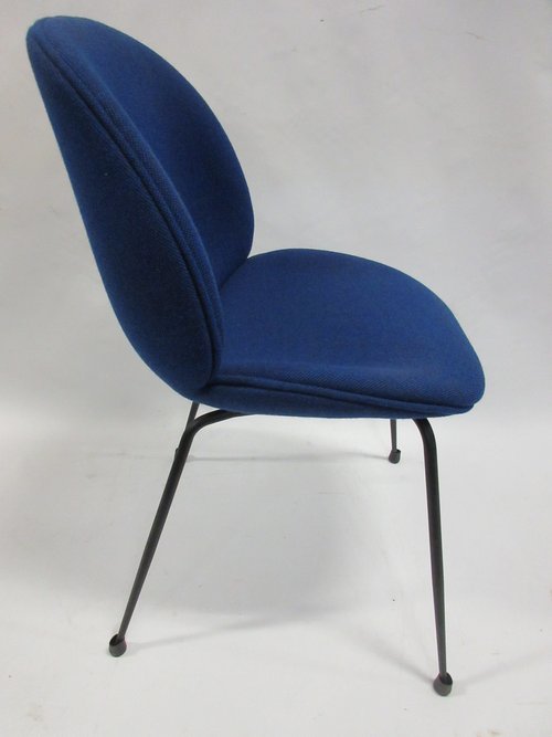 Gubi Beetle Dining Chair in Blue (Original, New) - Bygone Icons