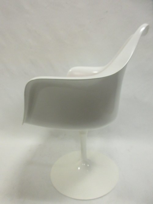 Knoll Saarinen Tulip Armchair with Red Seat (Original) - Bygone Icons