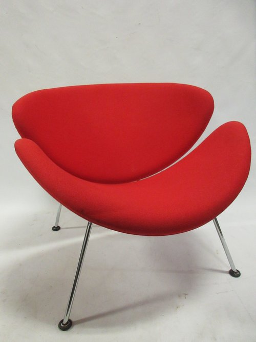 Artifort Orange Slice Chair in Red (Original) - Bygone Icons