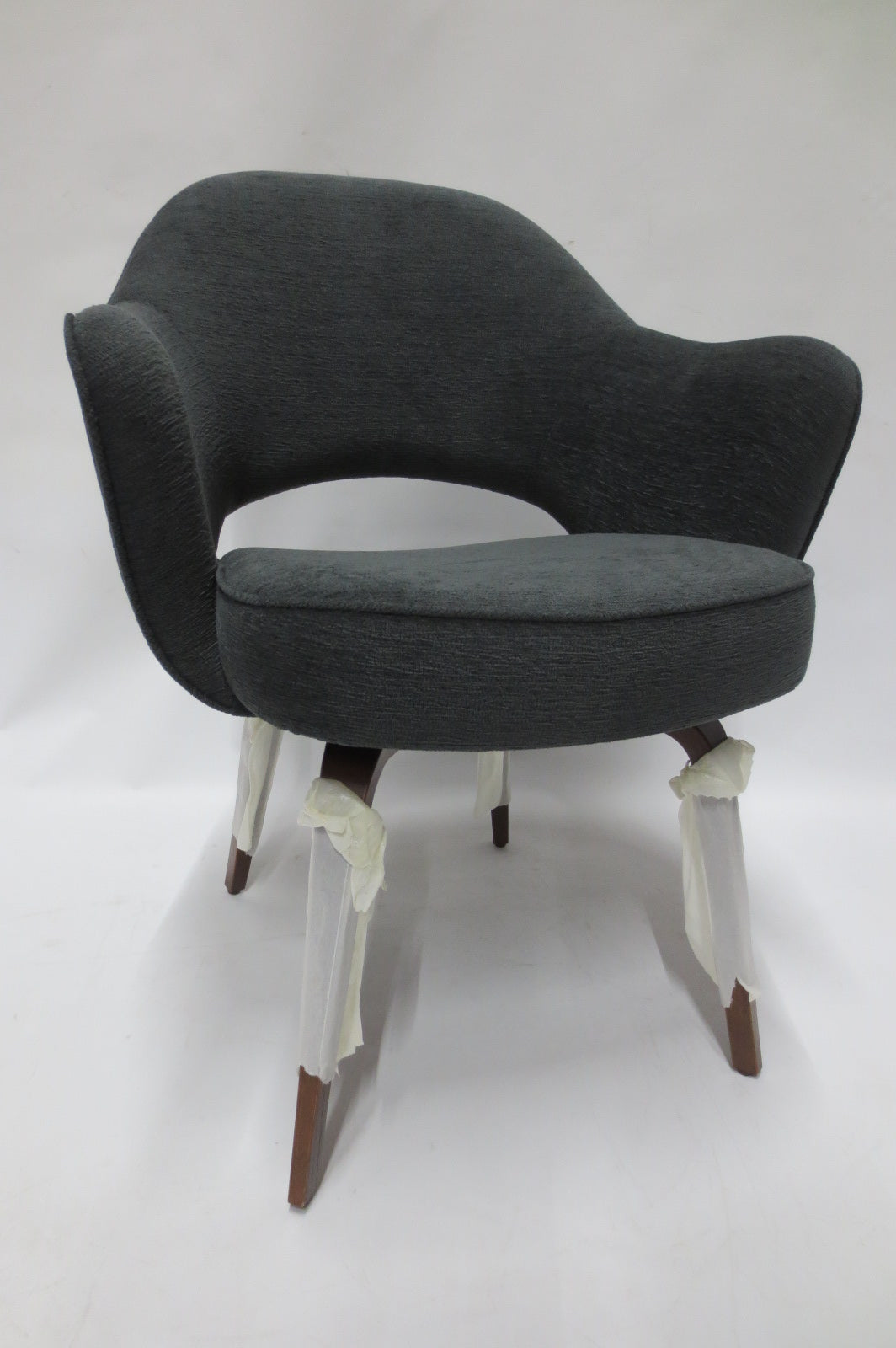 Knoll Saarinen Executive Side Chair in Grey with Wood Legs (New)