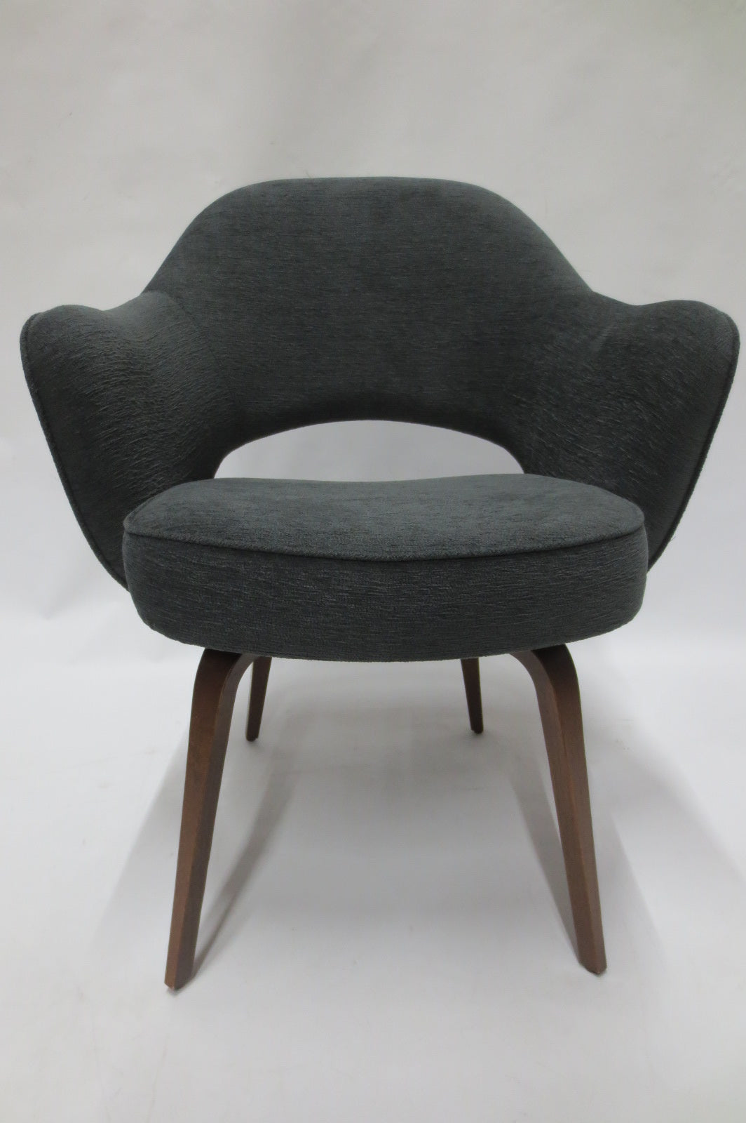 Knoll Saarinen Executive Side Chair in Grey with Wood Legs (New)