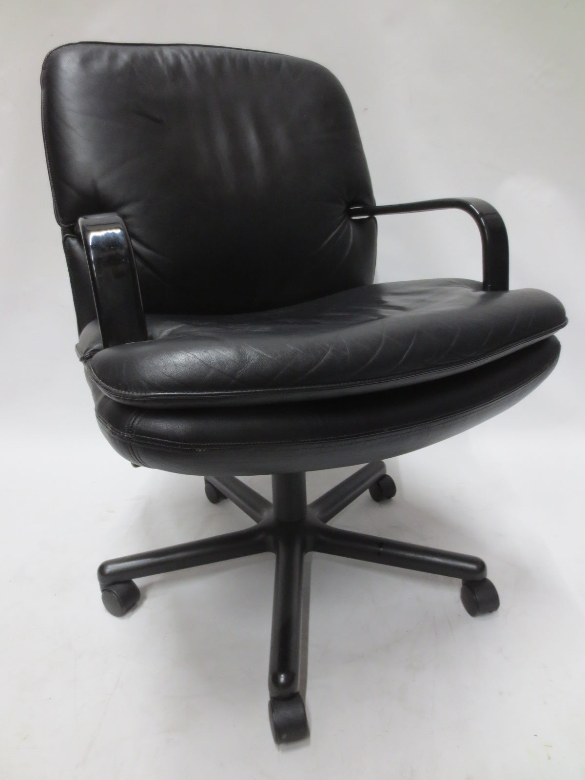 Fraser Contract Mid-Century Executive Chair in Black Leather