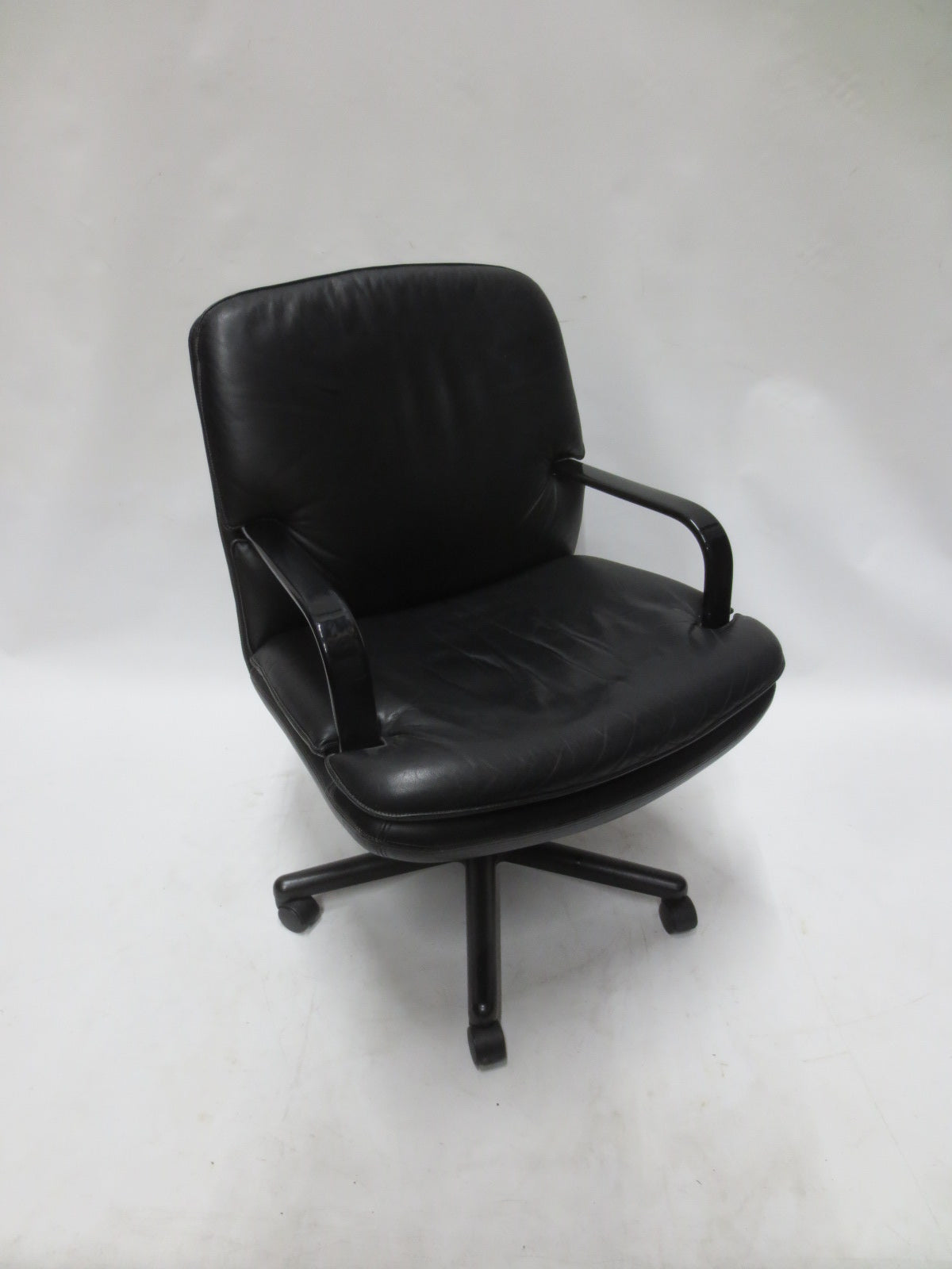 Fraser Contract Mid-Century Executive Chair in Black Leather