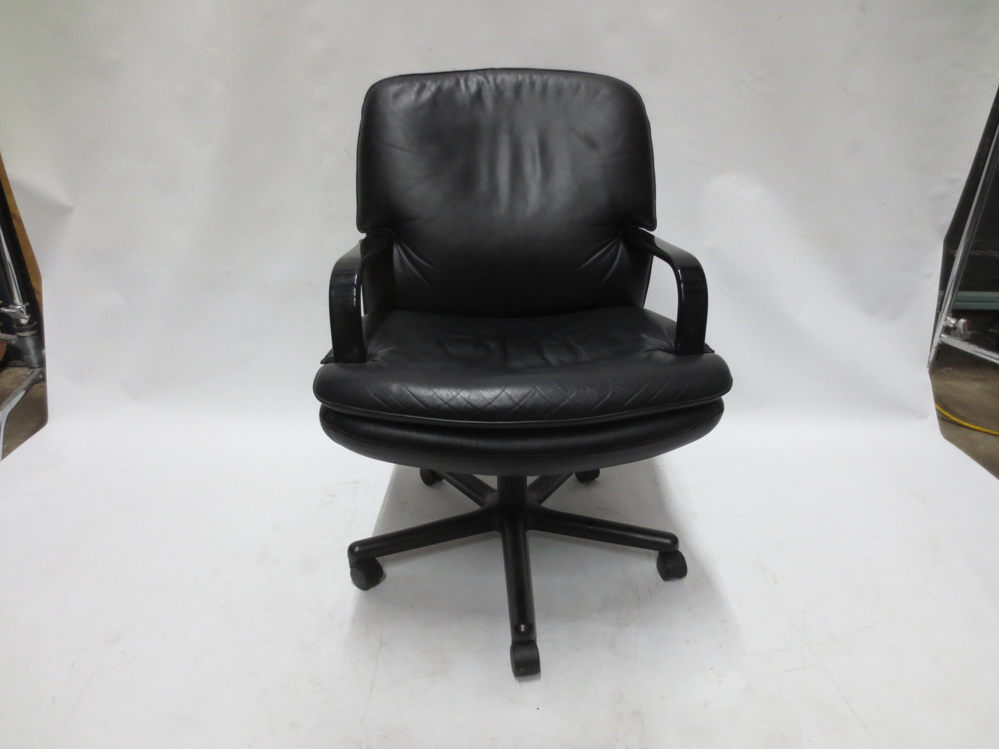 Fraser Contract Mid-Century Executive Chair in Black Leather