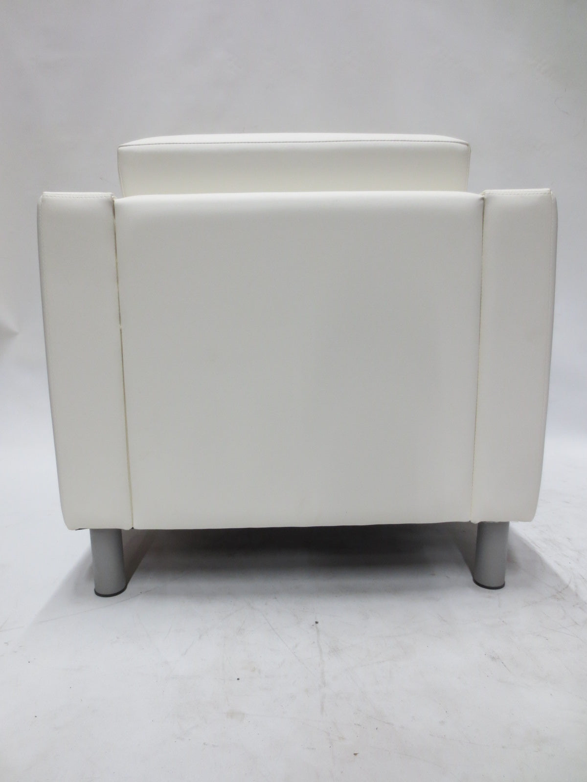 Global Citi Lounge Chair in White (New) - Bygone Icons