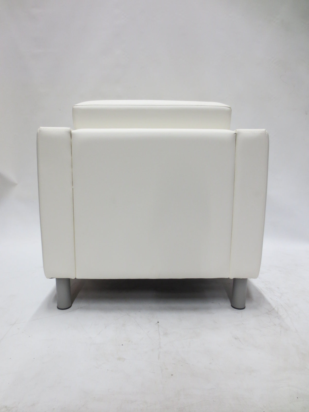 Global Citi Lounge Chair in White (New) - Bygone Icons