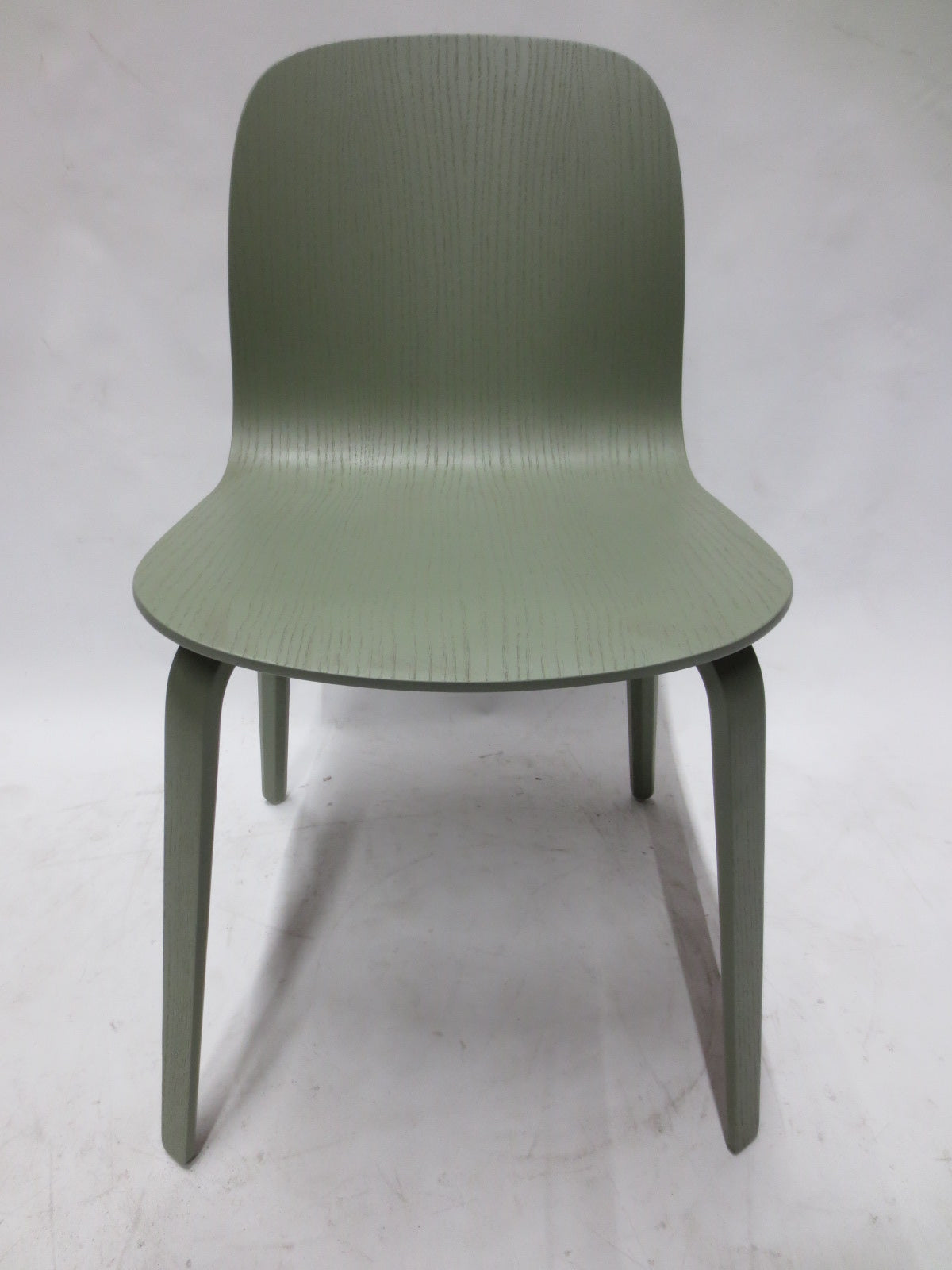 Muuto Visu Chair in Dusty Green (New in Box)